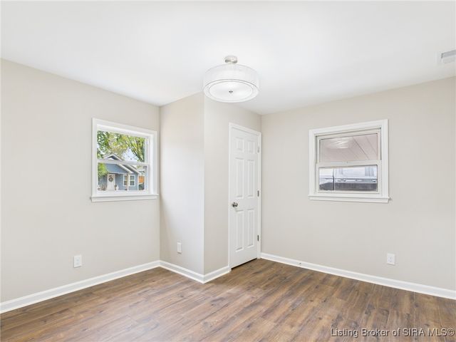 135 Spring Street, Charlestown, IN 47111