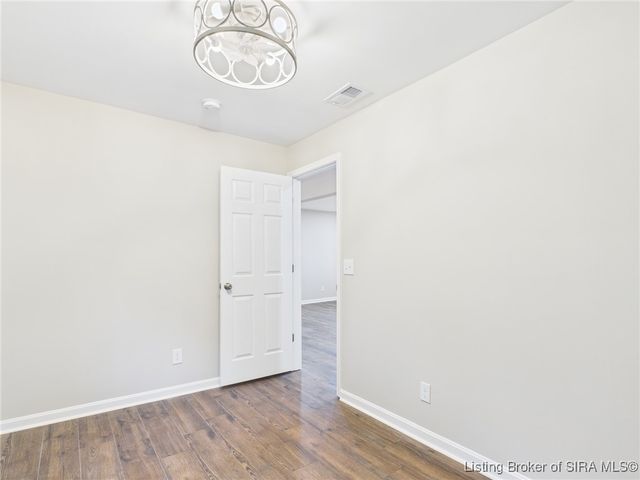 135 Spring Street, Charlestown, IN 47111