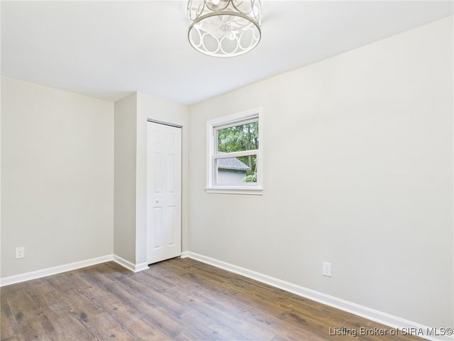 135 Spring Street, Charlestown, IN 47111