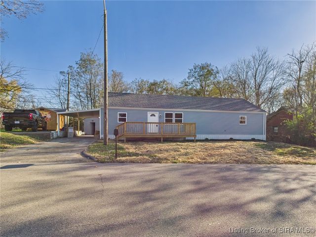 135 Spring Street, Charlestown, IN 47111