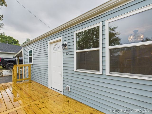 135 Spring Street, Charlestown, IN 47111