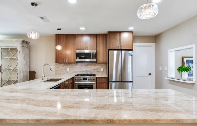 5028 42ND STREET S, St Petersburg, FL 33711