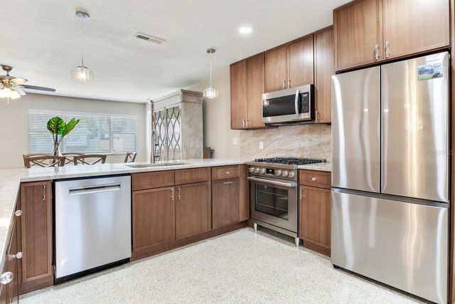 5028 42ND STREET S, St Petersburg, FL 33711