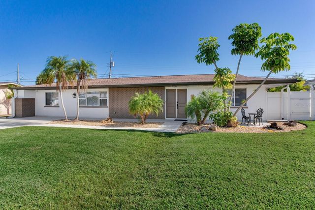 5028 42ND STREET S, St Petersburg, FL 33711