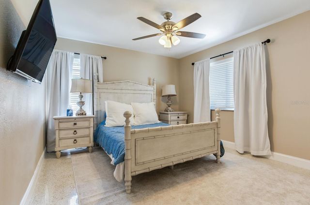 5028 42ND STREET S, St Petersburg, FL 33711