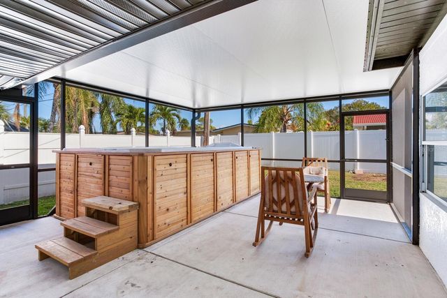 5028 42ND STREET S, St Petersburg, FL 33711