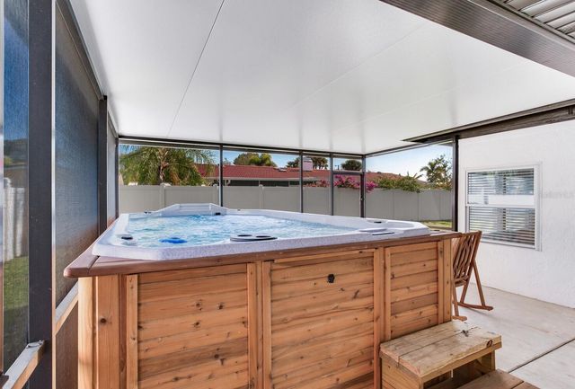 5028 42ND STREET S, St Petersburg, FL 33711