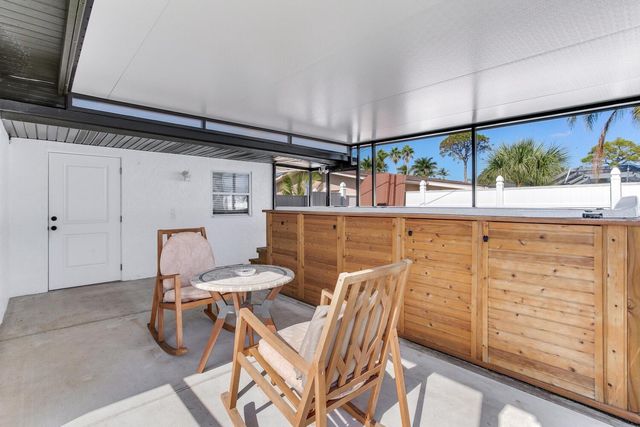 5028 42ND STREET S, St Petersburg, FL 33711