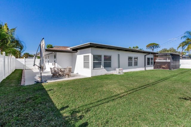 5028 42ND STREET S, St Petersburg, FL 33711