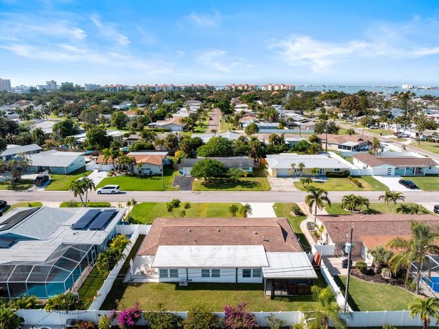 5028 42ND STREET S, St Petersburg, FL 33711