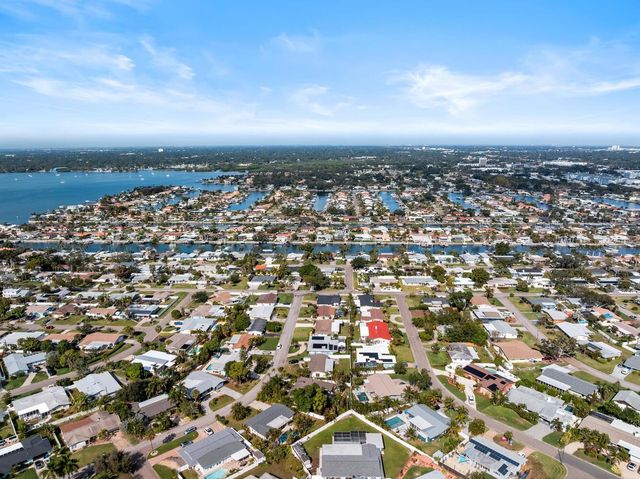 5028 42ND STREET S, St Petersburg, FL 33711