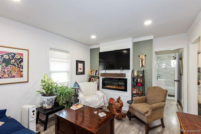 13754 Knox, Warren, MI 48089