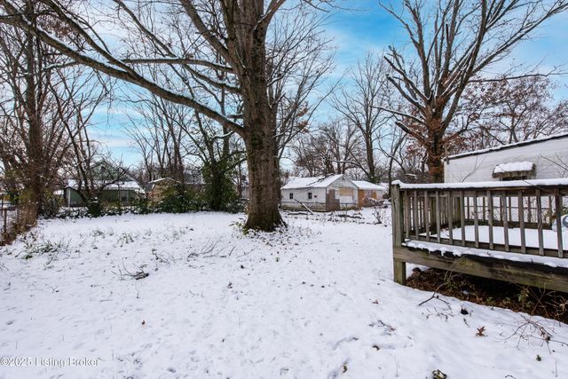 3808 Jewell Ave, Louisville, KY 40212