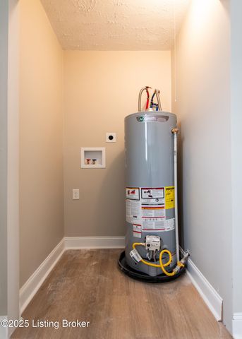 3808 Jewell Ave, Louisville, KY 40212