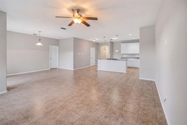 713 Sparrow Drive, Saginaw, TX 76131