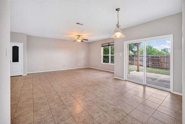 713 Sparrow Drive, Saginaw, TX 76131