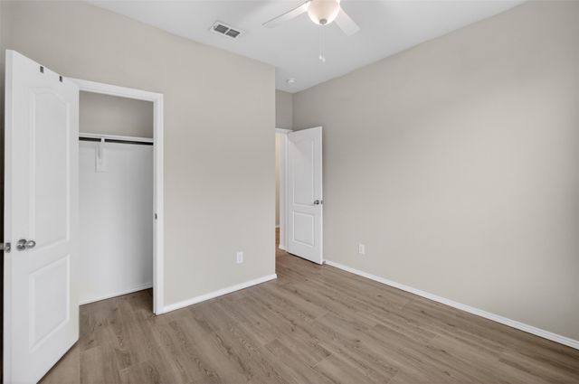 713 Sparrow Drive, Saginaw, TX 76131