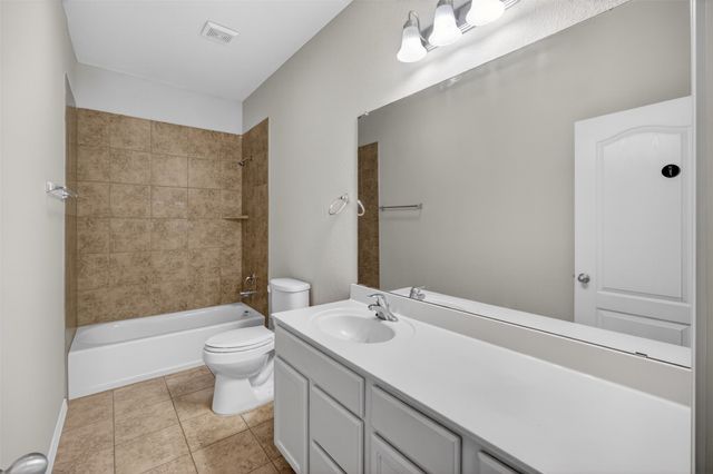 713 Sparrow Drive, Saginaw, TX 76131