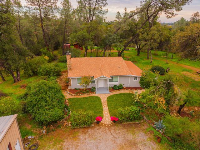 2325 Ashby Road, Shasta Lake, CA 96019