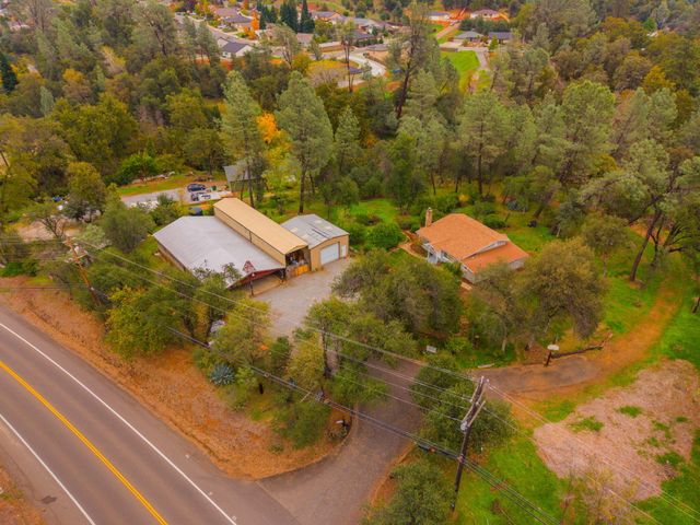 2325 Ashby Road, Shasta Lake, CA 96019