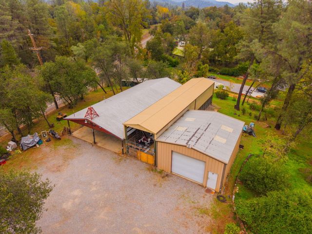 2325 Ashby Road, Shasta Lake, CA 96019
