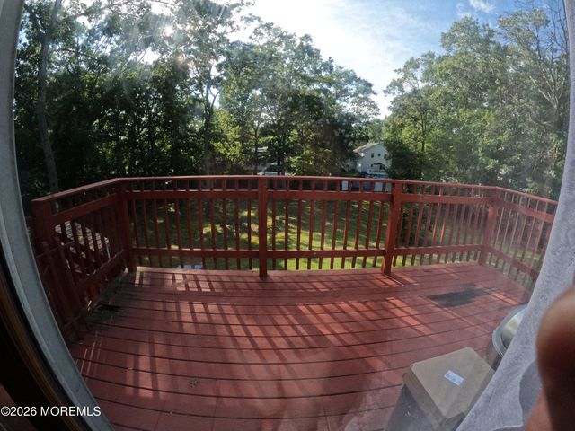 9 1st Street, Barnegat, NJ 08005
