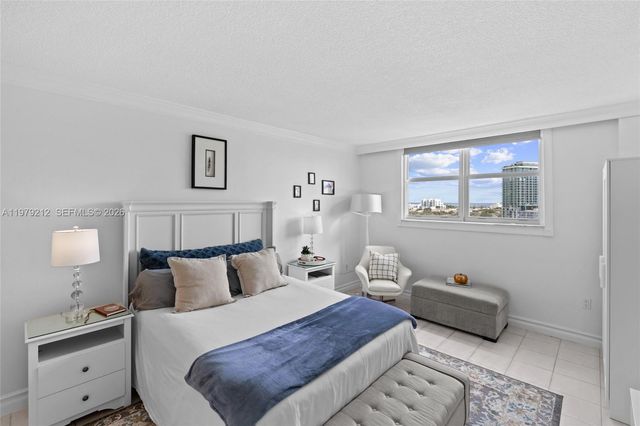 6900 Bay Dr 10H, Miami Beach, FL 33141