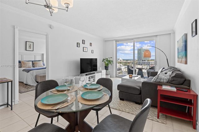 6900 Bay Dr 10H, Miami Beach, FL 33141