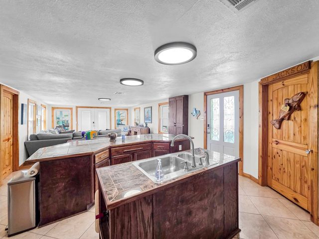 1275 Bay Street, Port Bolivar, TX 77650
