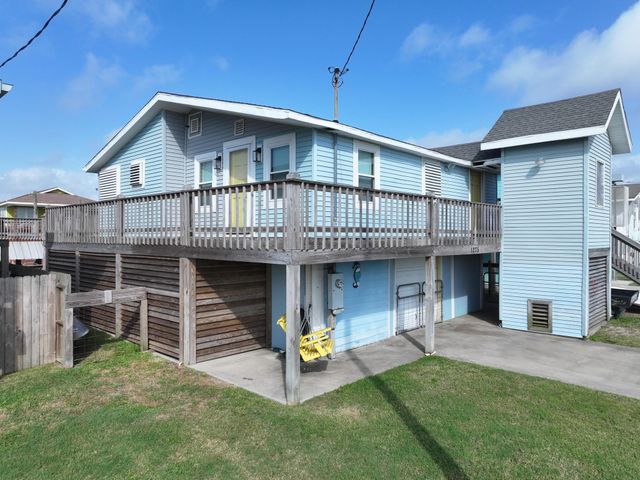 1275 Bay Street, Port Bolivar, TX 77650