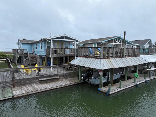1275 Bay Street, Port Bolivar, TX 77650