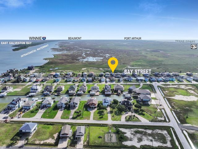 1275 Bay Street, Port Bolivar, TX 77650