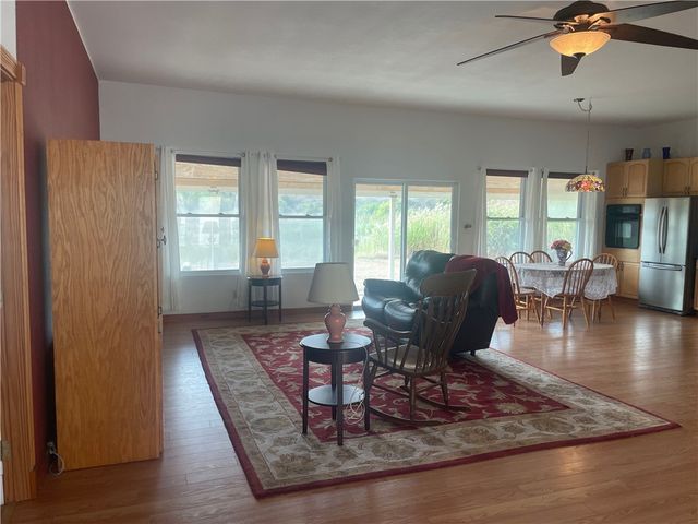 329 Lakeshore Dr, Sandia, TX 78383