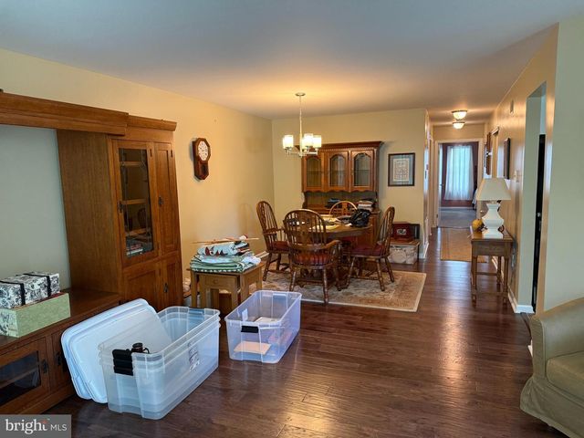 1002 SWEETWATER DR, Cinnaminson, NJ 08077