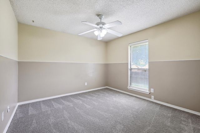 2813 Cripple Creek Trail, Grapevine, TX 76051