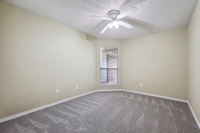 2813 Cripple Creek Trail, Grapevine, TX 76051