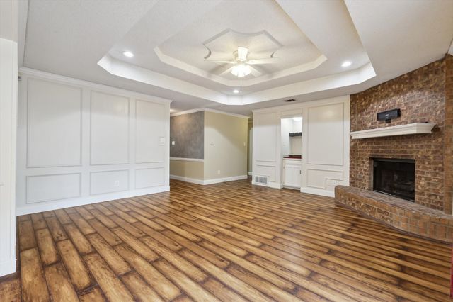 2813 Cripple Creek Trail, Grapevine, TX 76051