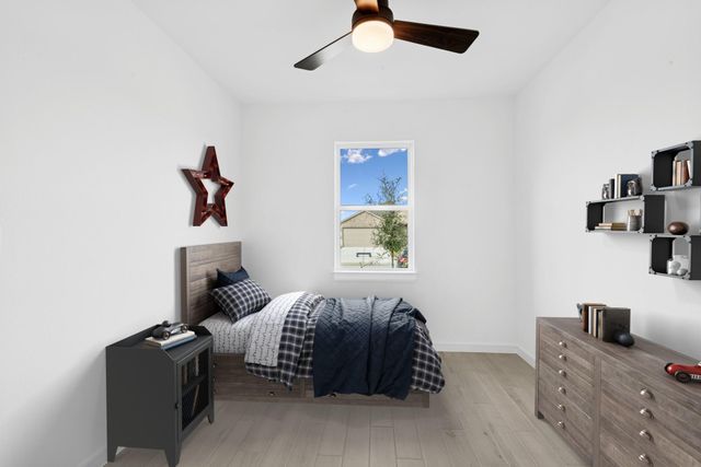 243 Ice Shore Trail, Dayton, TX 77535