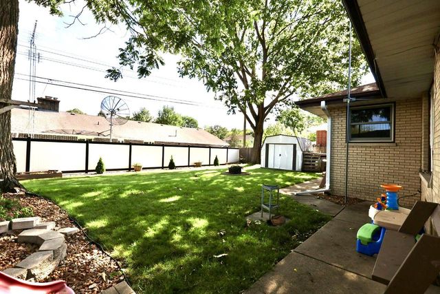 4821 70th STREET, Kenosha, WI 53142