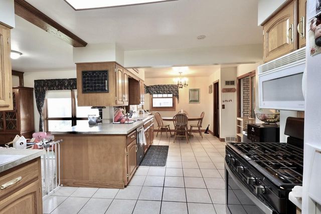 4821 70th STREET, Kenosha, WI 53142