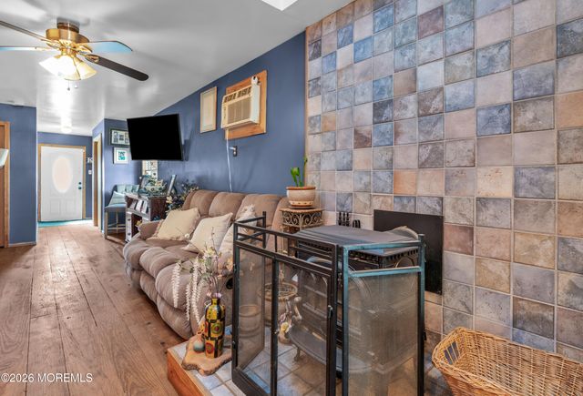 141 7th Street, Hazlet, NJ 07734