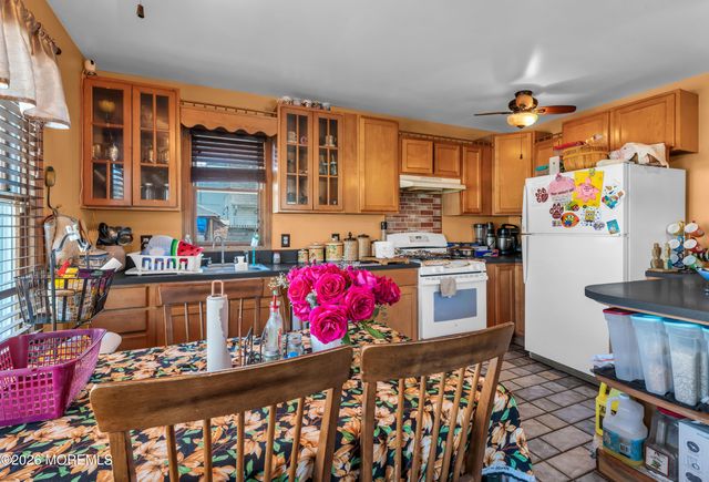 141 7th Street, Hazlet, NJ 07734