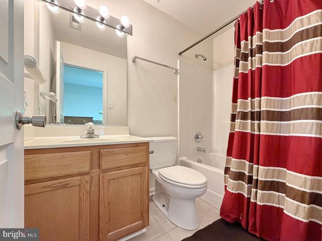 10186 TREE FROG PL, White Plains, MD 20695