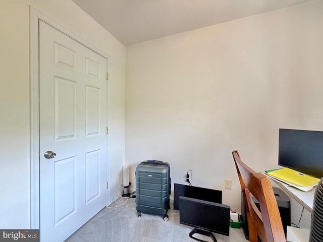 10186 TREE FROG PL, White Plains, MD 20695