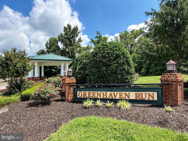 10186 TREE FROG PL, White Plains, MD 20695
