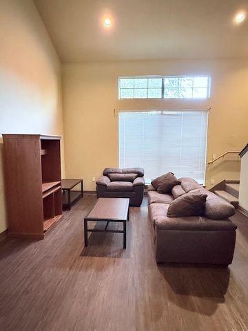 2410 S 2nd Street 1058, Waco, TX 76706