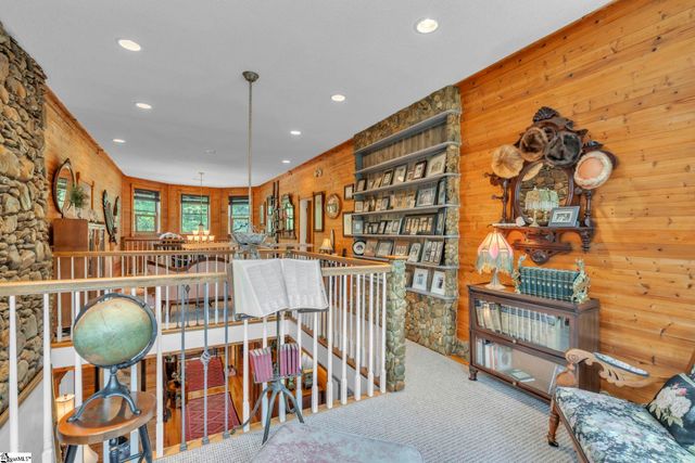 214 Raven Cliff Road, Cleveland, SC 29635