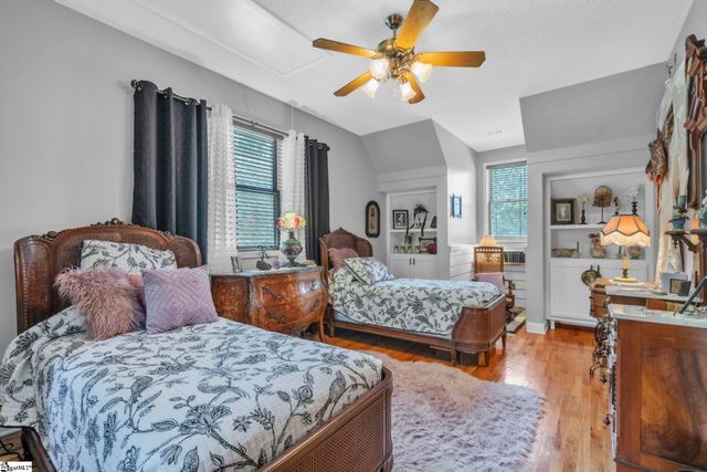 214 Raven Cliff Road, Cleveland, SC 29635