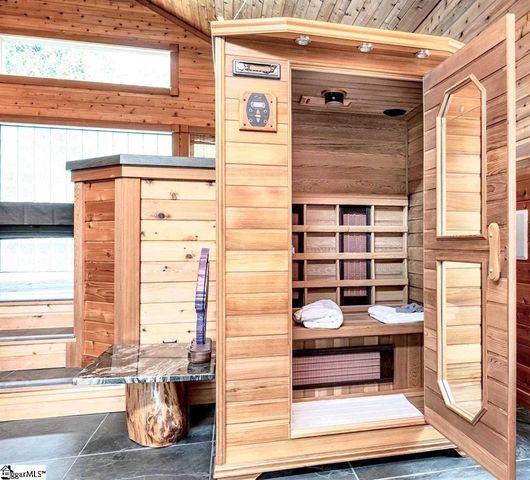 214 Raven Cliff Road, Cleveland, SC 29635