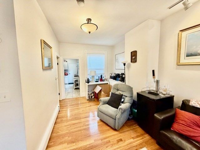 83 High 2, Boston, MA 02129